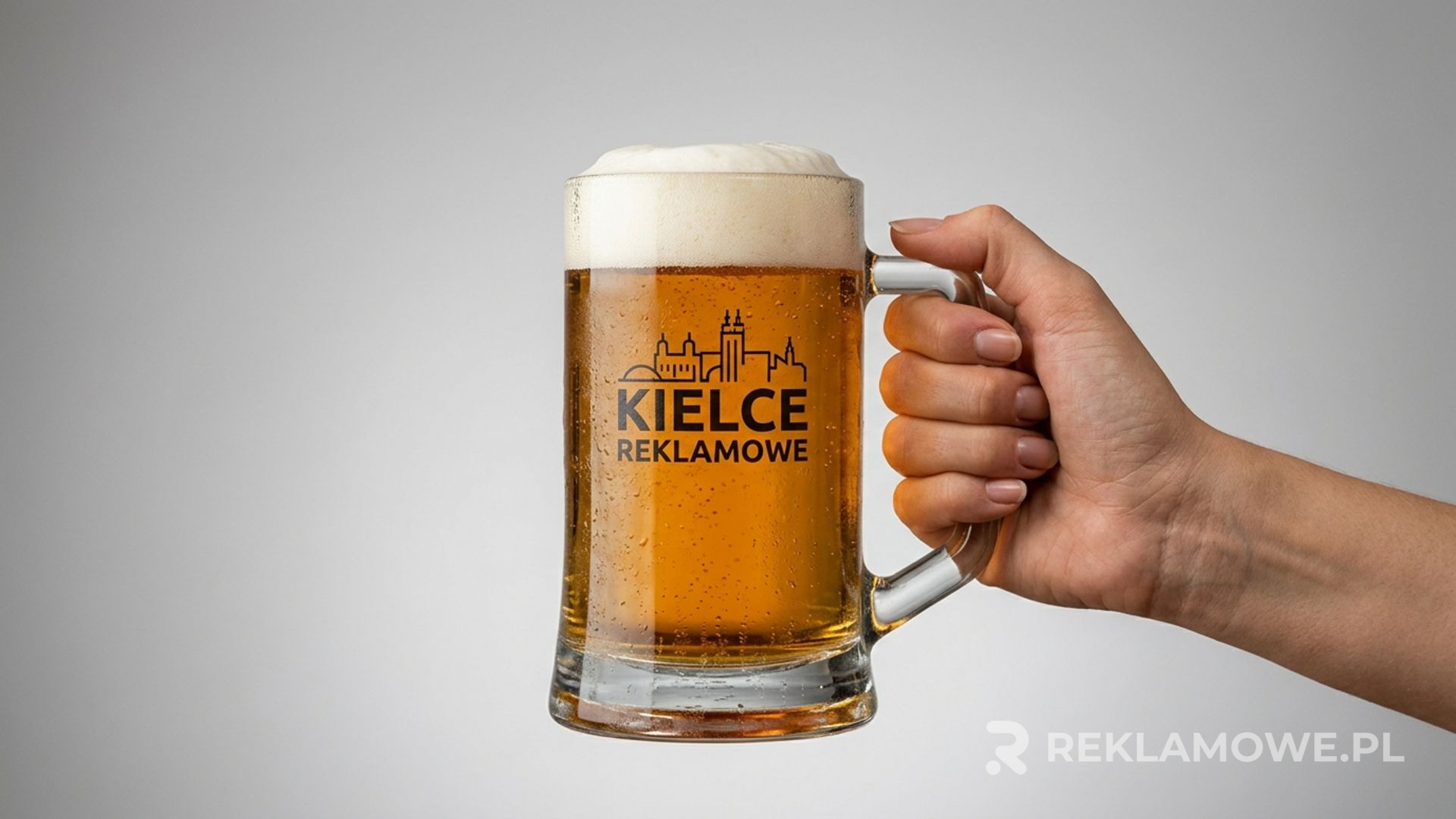 Gadżety reklamowe na targi w Kielcach pomagające wyróżnić stoisko i przyciągnąć nowych klientów